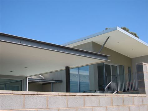 Atherton Crescent Residence &middot; gallery view 2
