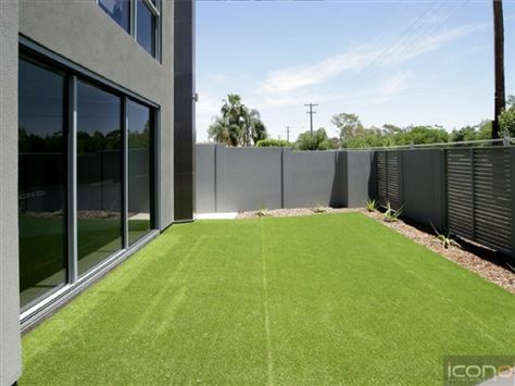 Travers Street Units &middot; gallery view 2